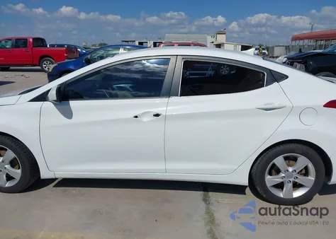 2013 Hyundai Elantra Gls из США, поврежденный, VIN 5NPDH4AE3DH274992